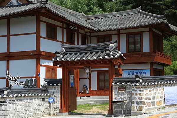 Three Authors' Gallery
