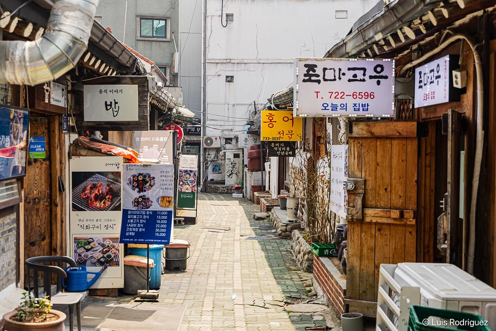Insadong-gil