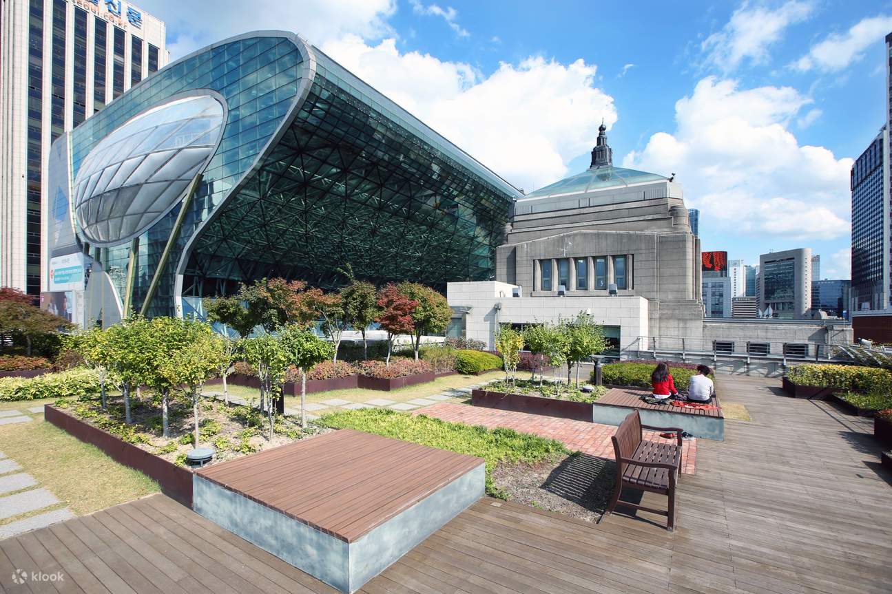 Hanul Jeonmangdae — Seoul City Hall
