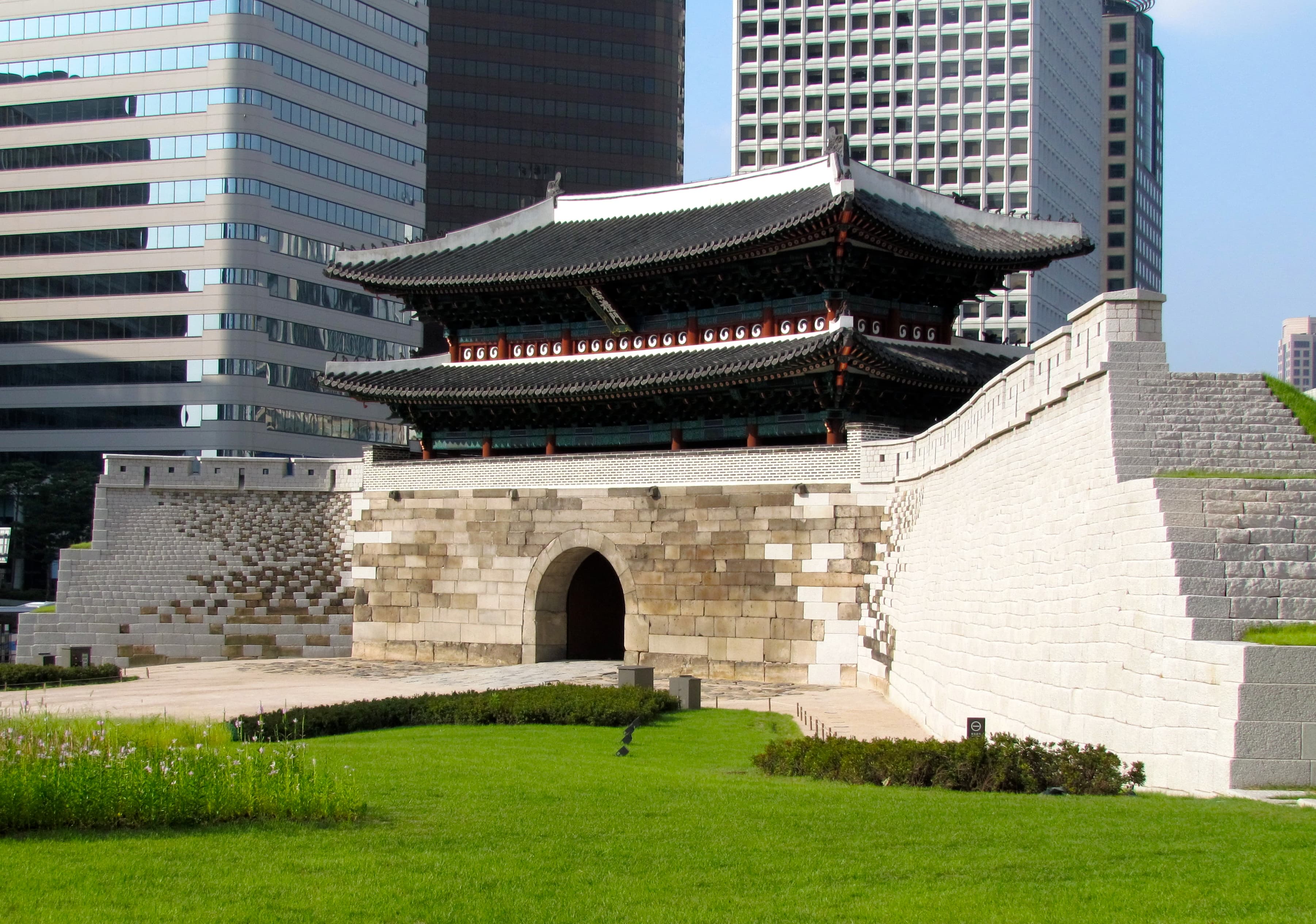 Sungnyemun Gate (Namdaemun)