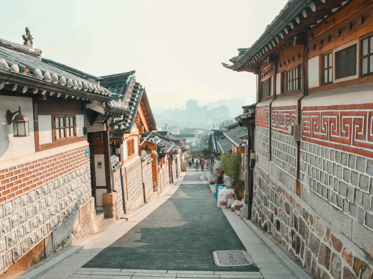 Bukchon 8 Views