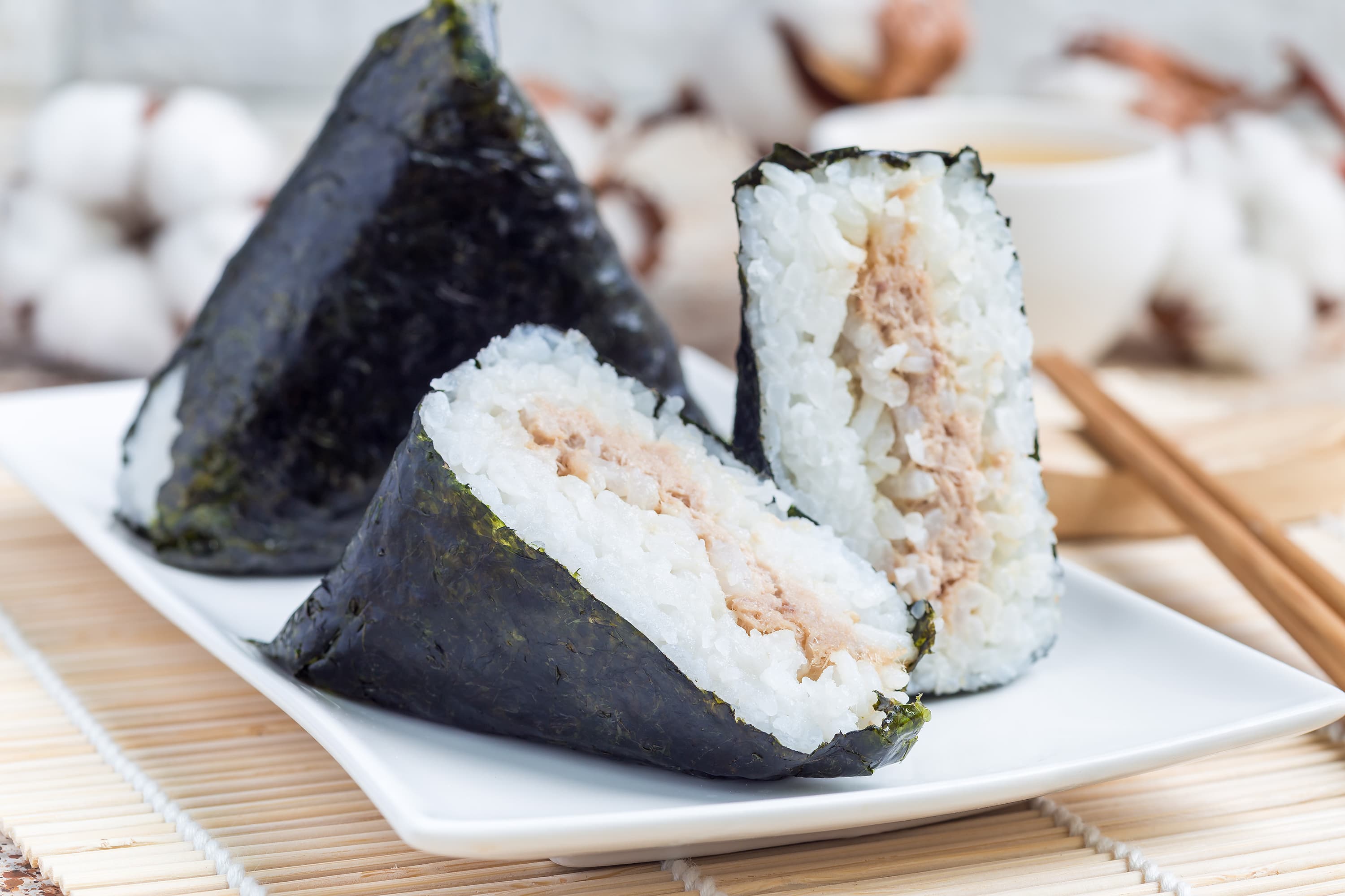 Samgak kimbap